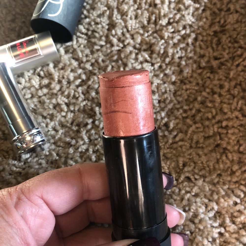 Makeup bundle - Picture 2 of 8